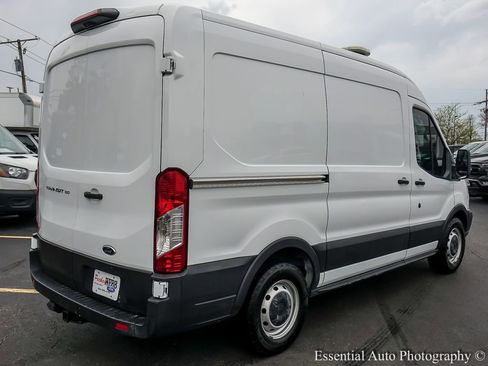 Used 2019 Ford Transit 150 130 Medium Roof image 9