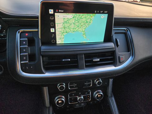 Used 2022 GMC Yukon SLT w/ SLT Premium Package image 20