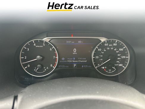 Used 2025 Nissan Altima 2.5 SV image 5