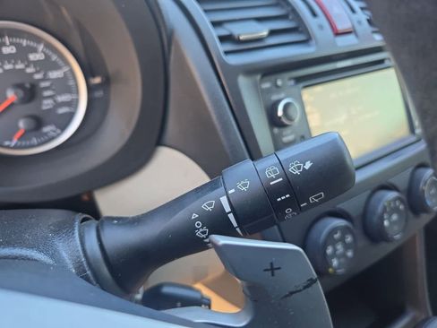 Used 2014 Subaru Crosstrek 2.0i Premium w/ Popular Package #2 image 25