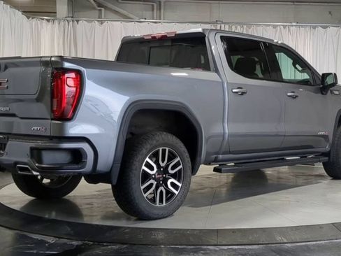 Used 2020 GMC Sierra 1500 AT4 w/ AT4 Premium Package AWD/4WD image 10