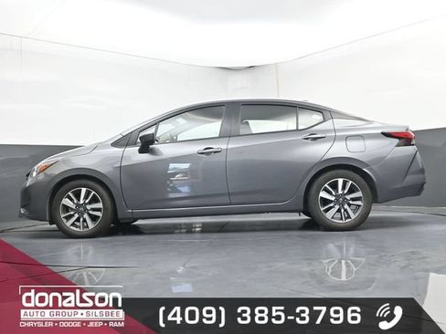 Used 2024 Nissan Versa SV FWD image 14