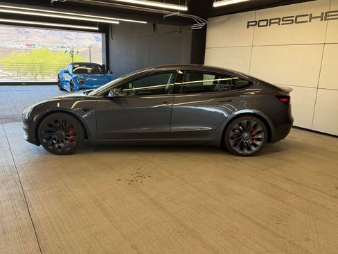 Used 2022 Tesla Model 3 Performance AWD/4WD image 2