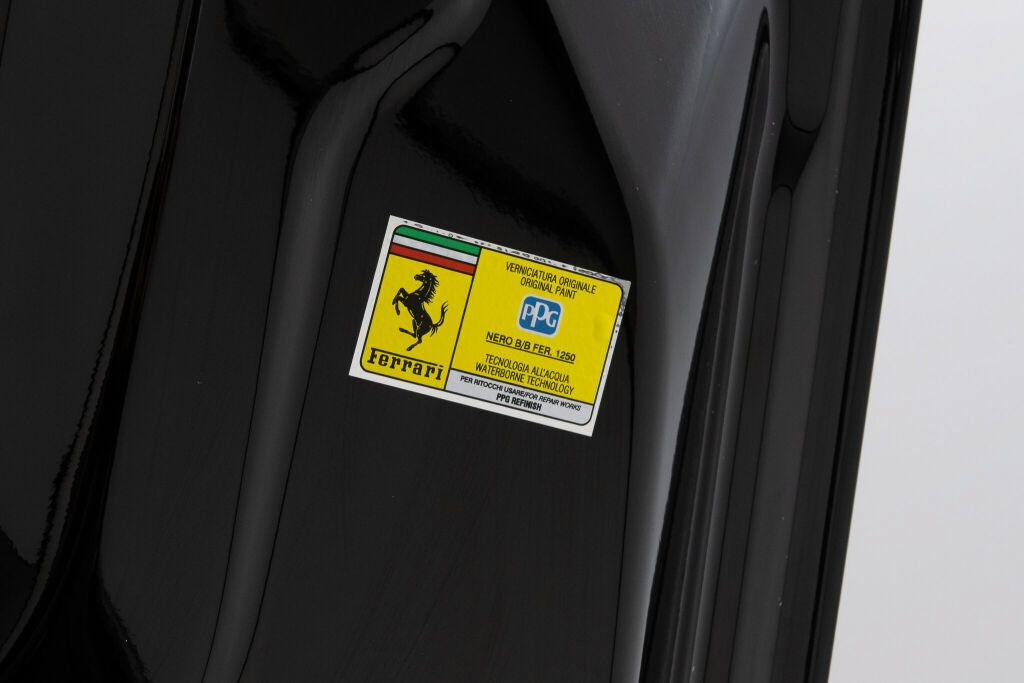 Used 2025 Ferrari 296 GTS RWD image 25