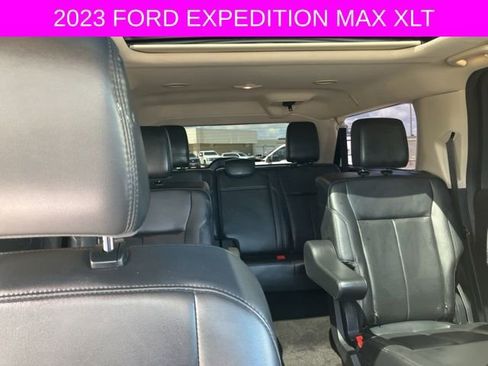 Used 2022 Ford Expedition Max XLT image 14