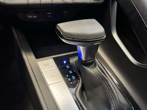 Used 2023 Hyundai Elantra SEL FWD image 19