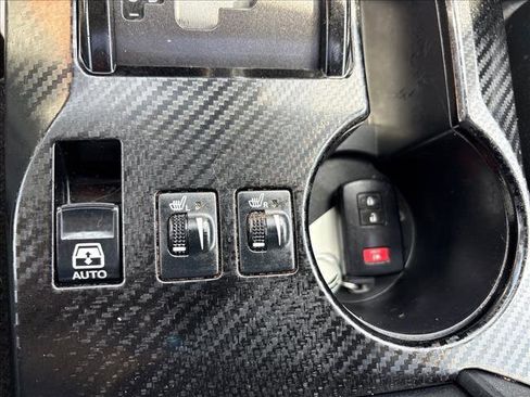Used 2021 Toyota 4Runner TRD Off-Road Premium w/ Moonroof Package AWD/4WD image 16