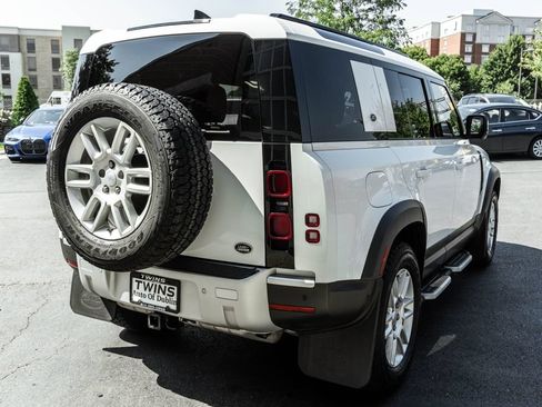 Used 2022 Land Rover Defender 110 S AWD/4WD image 33
