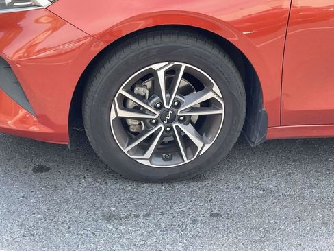 Used 2022 Kia Forte LXS FWD image 11