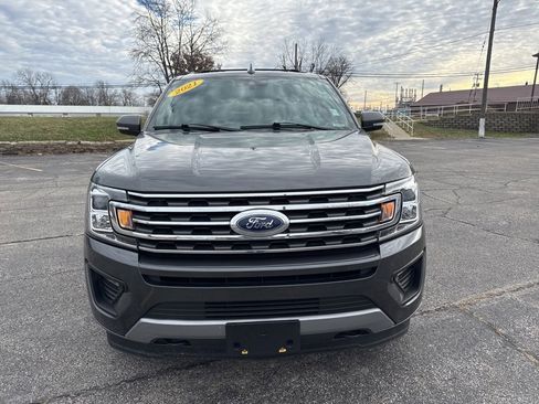 Used 2021 Ford Expedition XLT image 12