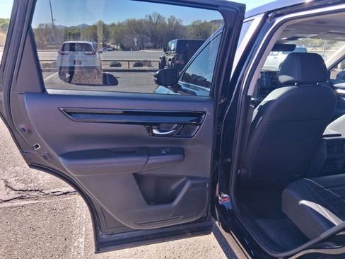 Used 2026 Honda CR-V EX-L image 5