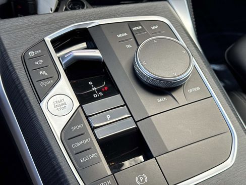 Used 2025 BMW 430i 430i Coupe RWD w/ M Sport Package image 18