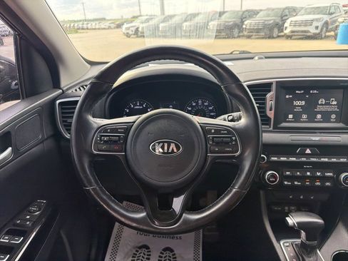 Used 2018 Kia Sportage EX w/ EX Premium Package FWD image 11
