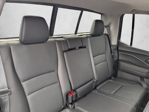 Certified 2023 Honda Ridgeline RTL image 18