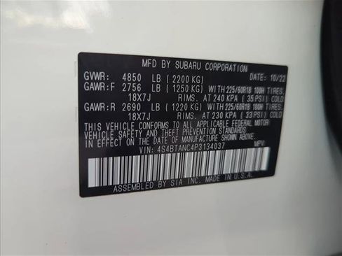 Used 2023 Subaru Outback Limited image 29