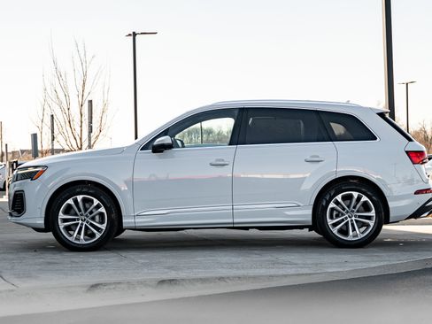 Certified 2025 Audi Q7 3.0T Premium Plus w/ Premium Plus Package image 6