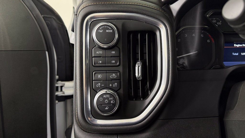 Used 2021 GMC Sierra 1500 AT4 AWD/4WD image 15