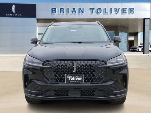 New 2026 Lincoln Aviator Reserve image 3