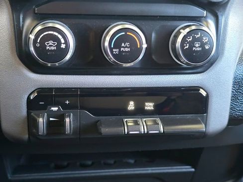 Certified 2024 RAM 2500 Big Horn image 18