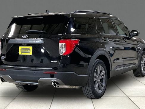 Certified 2024 Ford Explorer XLT w/ Equipment Group 202A AWD/4WD image 12