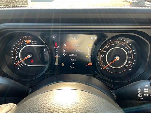 New 2025 Jeep Wrangler Unlimited Rubicon w/ XTREMEE 35" Tire Package image 20