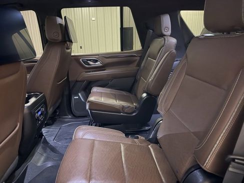 Used 2023 Chevrolet Tahoe High Country w/ LPO, Illumination Package image 18