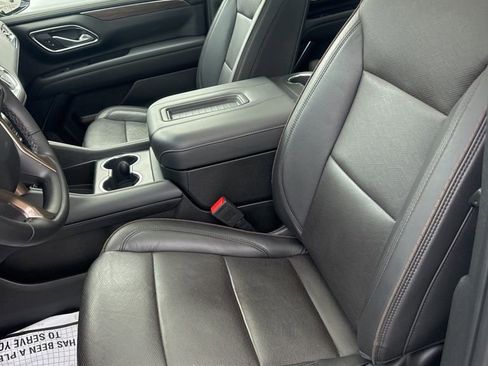 Used 2024 Chevrolet Tahoe High Country image 21