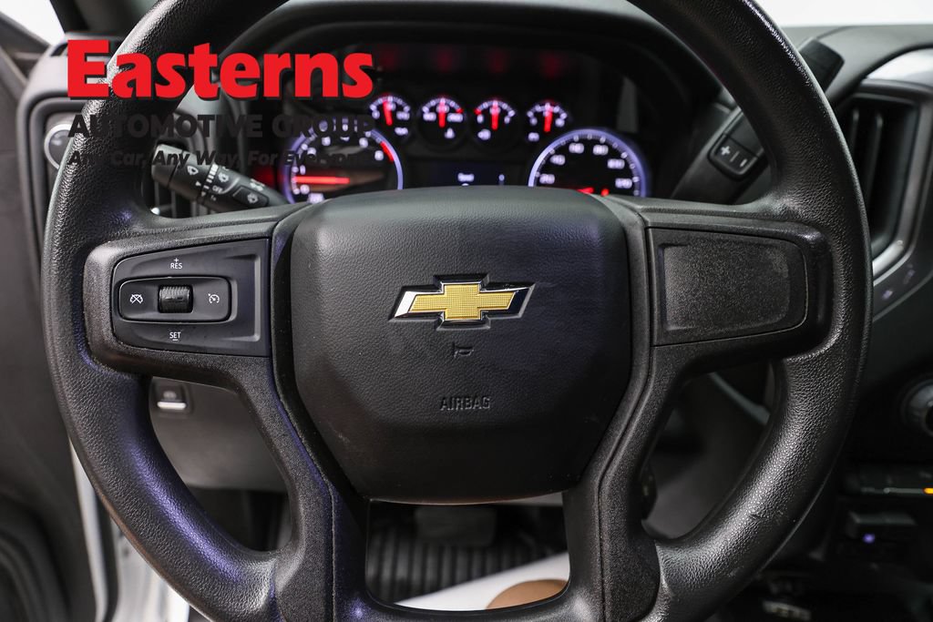 Used 2021 Chevrolet Silverado 1500 W/T w/ WT Value Package AWD/4WD image 11
