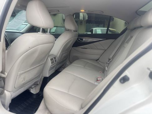 Used 2016 INFINITI Q50 3.0t Premium w/ 3.0T Premium Plus Package image 19