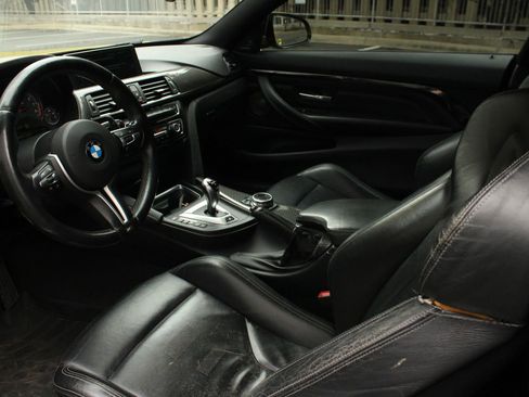 Used 2015 BMW M4 Coupe RWD image 17