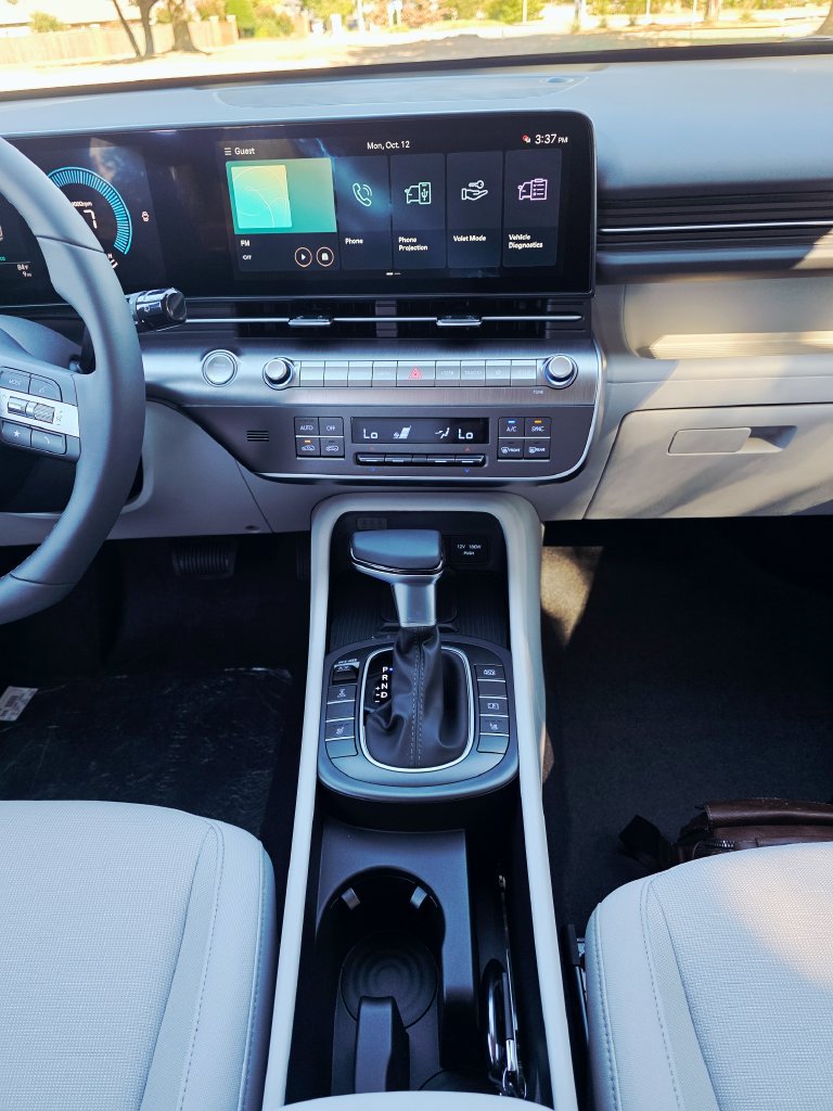 New 2027 Hyundai Kona SEL Sport AWD/4WD image 32