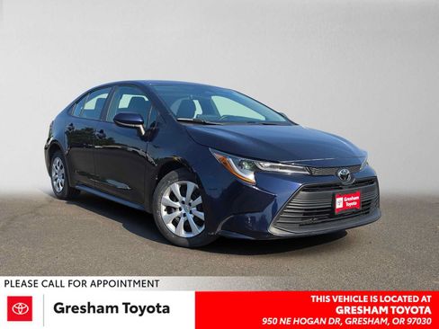 Used 2024 Toyota Corolla LE FWD image 1