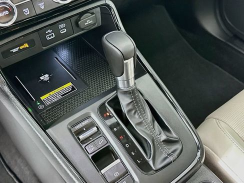 Used 2024 Honda CR-V EX-L image 17