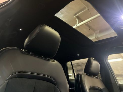 New 2026 Jeep Grand Cherokee Laredo image 16