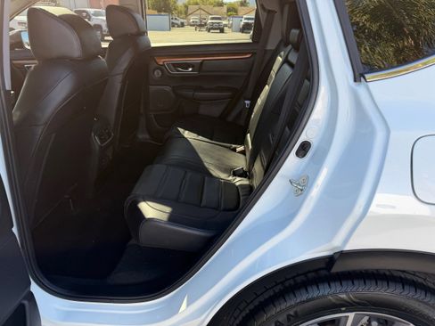Used 2020 Honda CR-V Touring image 18