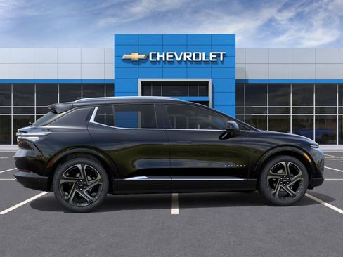 New 2025 Chevrolet Equinox EV LT w/ Convenience Package II image 35