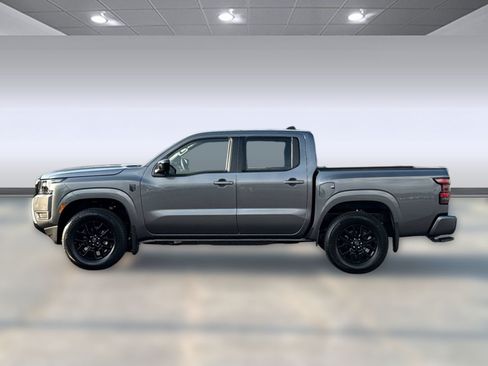 Certified 2026 Nissan Frontier SV w/ Tow Package AWD/4WD image 3