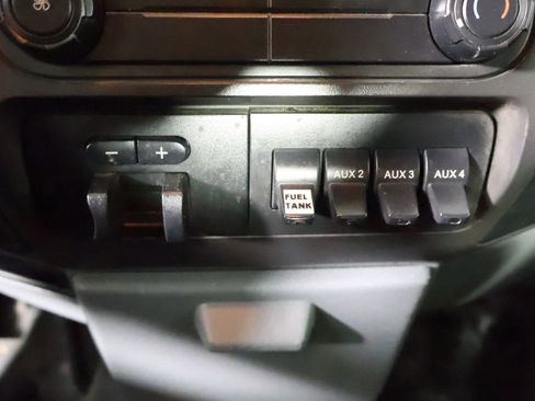 Used 2015 Ford F250 XL w/ Power Equipment Group image 34