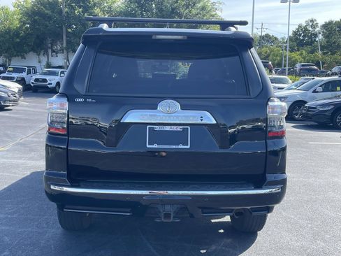 Used 2018 Toyota 4Runner Limited AWD/4WD image 6