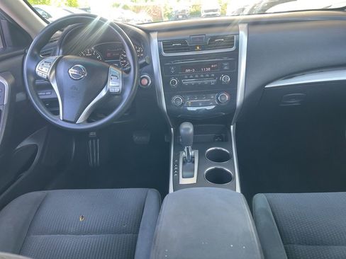 Used 2015 Nissan Altima 2.5 S w/ Power Driver Seat Package FWD image 15