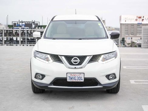 Used 2016 Nissan Rogue S FWD image 2
