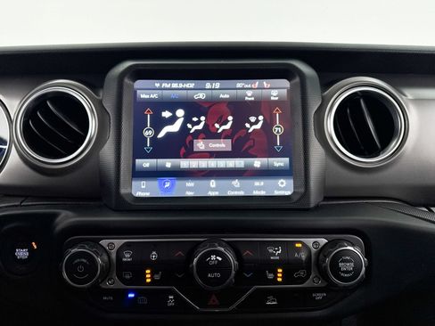 Used 2022 Jeep Wrangler Unlimited Rubicon 4xe w/ Steel Bumper Group AWD/4WD image 28