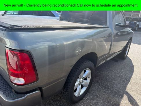 Used 2013 RAM 1500 Express RWD image 3