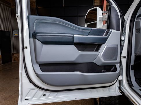 Used 2024 Ford F450 Limited w/ FX4 Off-Road Package image 36