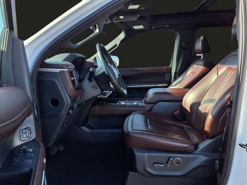 Used 2024 Ford Expedition Max Limited image 25