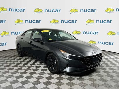 Used 2021 Hyundai Elantra SEL w/ Convenience Package