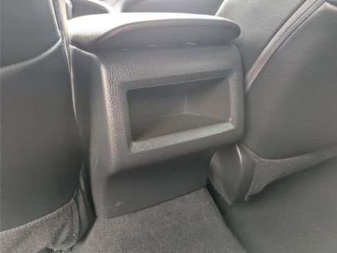 Used 2022 Toyota Camry SE image 29