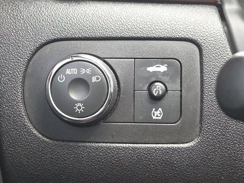 Used 2009 Chevrolet Impala LT FWD image 23