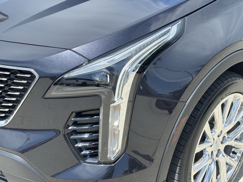 Certified 2023 Cadillac XT4 Premium Luxury FWD image 9