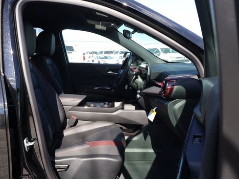 New 2026 Chevrolet Equinox RS w/ Safety and Technology Package image 42